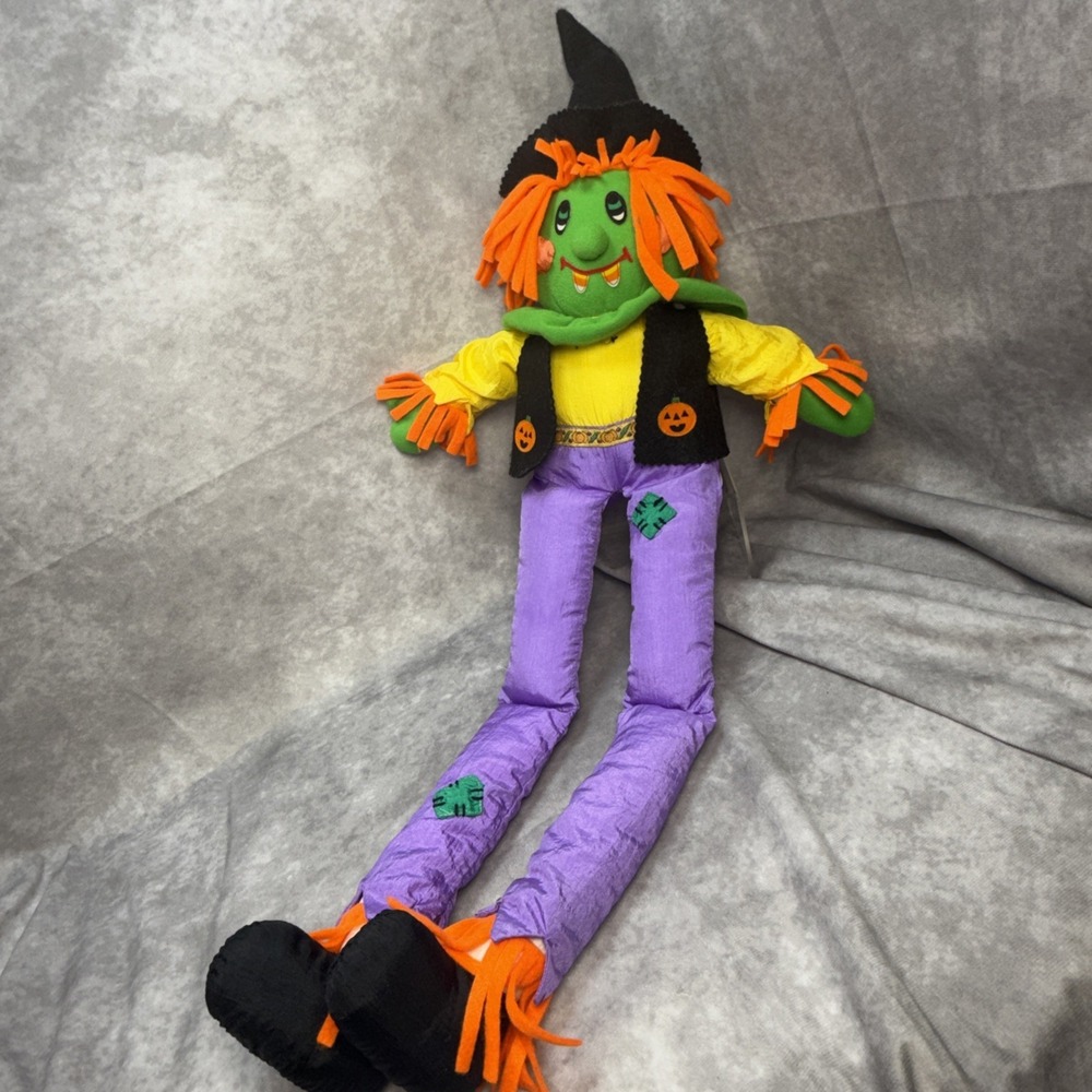 Vintage Scarecrow Plush 1993 Halloween Nylon International Silver 27" Fall Decor - Picture 4 of 14